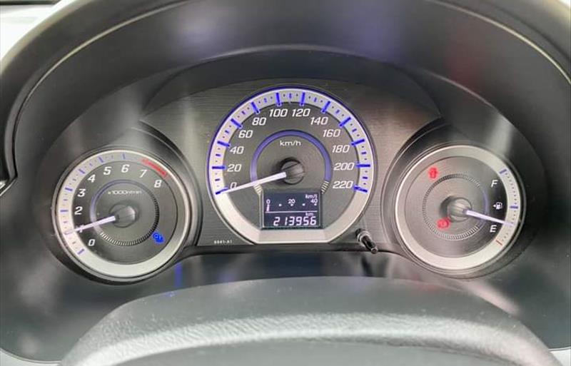 ขายรถเก๋งมือสอง-honda-ฮอนด้า-city-ซิตี้-รถปี2012-รหัส76245-dd5f7b74.jpg ขายรถเก๋งมือสอง-honda-ฮอนด้า-city-ซิตี้-รถปี2012-รหัส76245-dd5f7b74.jpg