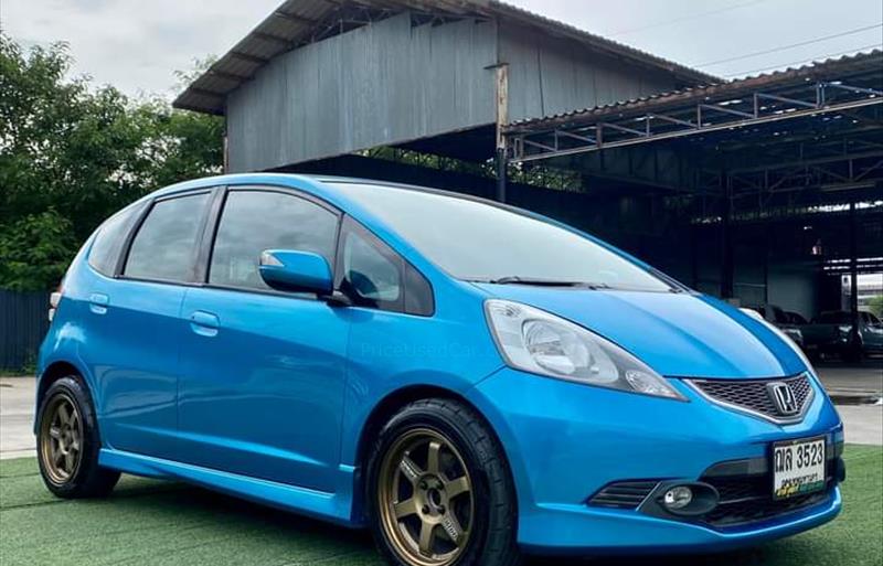 ขายรถเก๋งมือสอง-honda-ฮอนด้า-jazz-แจ๊ส-รถปี2009-รหัส76246-fe37a1f1.jpg ขายรถเก๋งมือสอง-honda-ฮอนด้า-jazz-แจ๊ส-รถปี2009-รหัส76246-fe37a1f1.jpg