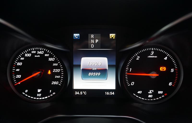 ขายรถเก๋งมือสอง-mercedes-benz-เมอร์เซเดสเบนซ์-glc250-จีแอลซีสองห้าศูนย์-รถปี2017-รหัส76263-47ceeadb.jpg ขายรถเก๋งมือสอง-mercedes-benz-เมอร์เซเดสเบนซ์-glc250-จีแอลซีสองห้าศูนย์-รถปี2017-รหัส76263-47ceeadb.jpg