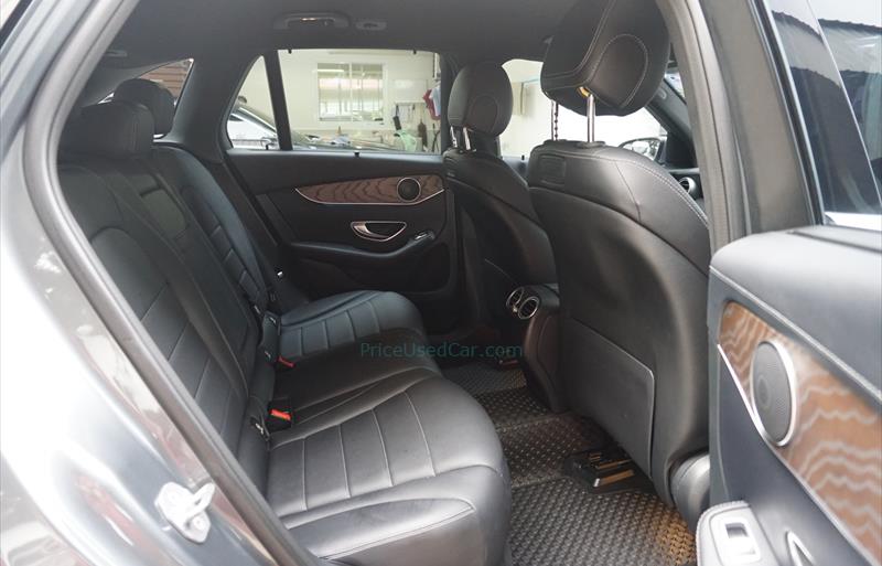 ขายรถเก๋งมือสอง-mercedes-benz-เมอร์เซเดสเบนซ์-glc250-จีแอลซีสองห้าศูนย์-รถปี2017-รหัส76263-b57db594.jpg ขายรถเก๋งมือสอง-mercedes-benz-เมอร์เซเดสเบนซ์-glc250-จีแอลซีสองห้าศูนย์-รถปี2017-รหัส76263-b57db594.jpg