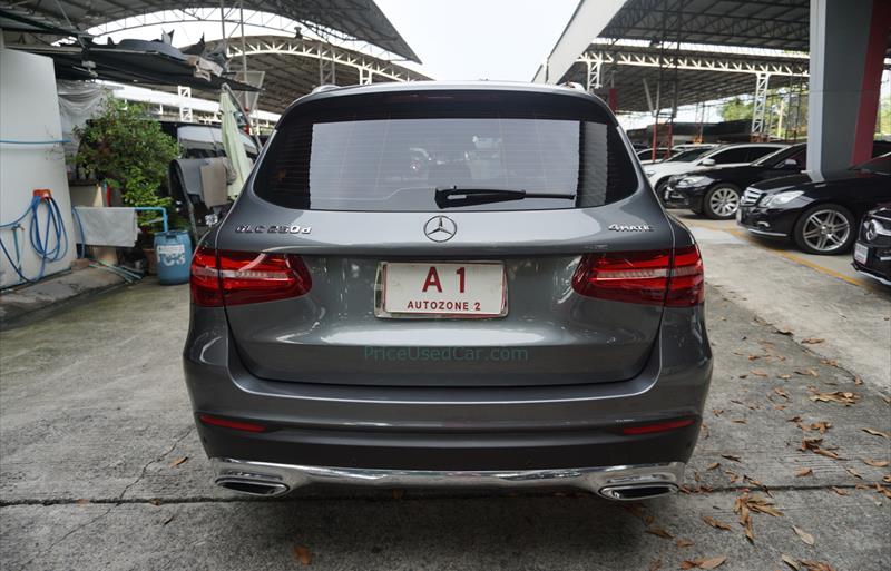 ขายรถเก๋งมือสอง mercedes-benz glc250 รถปี2017 รหัส 76263 รูปที่4