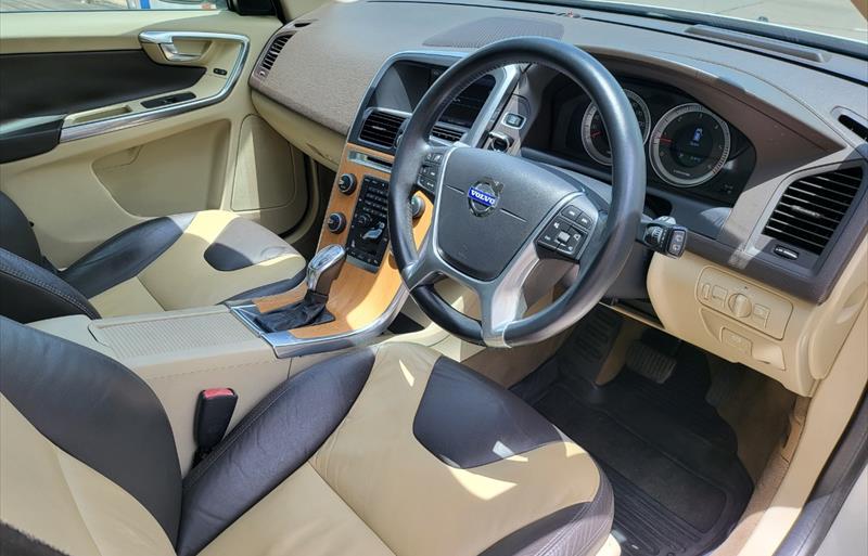 ขายรถอเนกประสงค์มือสอง volvo xc60 รถปี2013 รหัส 76267 รูปที่9 ขายรถอเนกประสงค์มือสอง volvo xc60 รถปี2013 รหัส 76267 รูปที่9