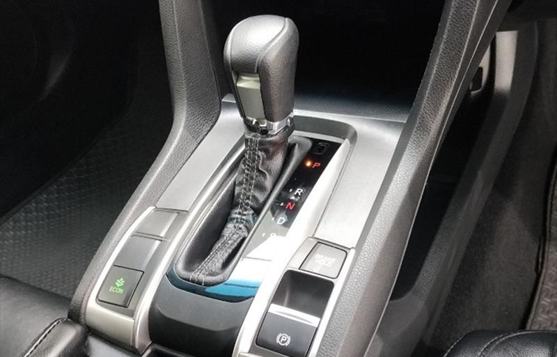 ขายรถเก๋งมือสอง-honda-ฮอนด้า-civic-ซีวิค-รถปี2020-รหัส76286-7792d061.jpg ขายรถเก๋งมือสอง-honda-ฮอนด้า-civic-ซีวิค-รถปี2020-รหัส76286-7792d061.jpg
