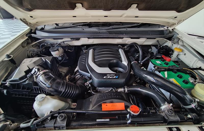 ขายรถอเนกประสงค์มือสอง isuzu mu-x รถปี2016 รหัส 76290 รูปที่10 ขายรถอเนกประสงค์มือสอง isuzu mu-x รถปี2016 รหัส 76290 รูปที่10