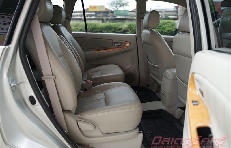 ขายรถตู้มือสอง toyota innova รถปี2010 รหัส 76334 รูปที่8