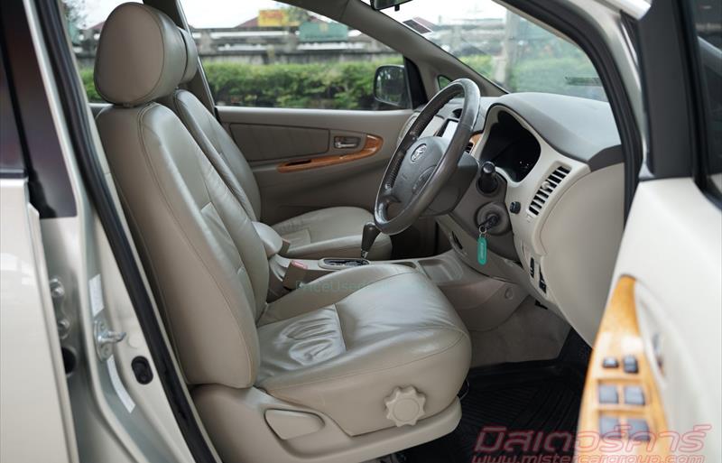 ขายรถตู้มือสอง toyota innova รถปี2010 รหัส 76334 รูปที่7