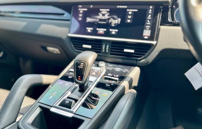 ขายรถ-suv-มือสอง-porsche-ปอร์เช่-cayenne-รถปี2019-รหัส76345-83b8134b.jpg ขายรถ-suv-มือสอง-porsche-ปอร์เช่-cayenne-รถปี2019-รหัส76345-83b8134b.jpg