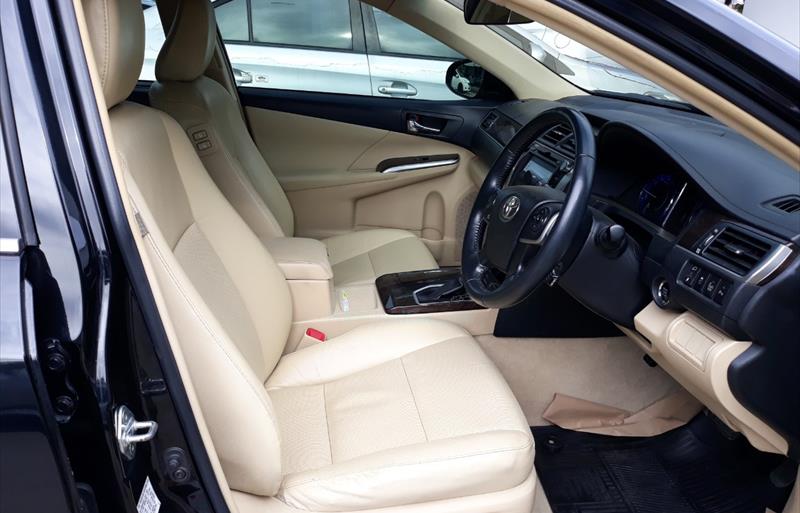 ขายรถเก๋งมือสอง-toyota-โตโยต้า-camry-คัมรี่-รถปี2017-รหัส76355-9f2e8f3a.jpg ขายรถเก๋งมือสอง-toyota-โตโยต้า-camry-คัมรี่-รถปี2017-รหัส76355-9f2e8f3a.jpg