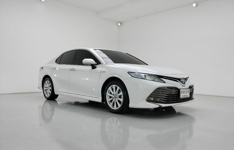 ขายรถเก๋งมือสอง-toyota-โตโยต้า-camry-คัมรี่-รถปี2019-รหัส76357-50fcf052.jpg ขายรถเก๋งมือสอง-toyota-โตโยต้า-camry-คัมรี่-รถปี2019-รหัส76357-50fcf052.jpg