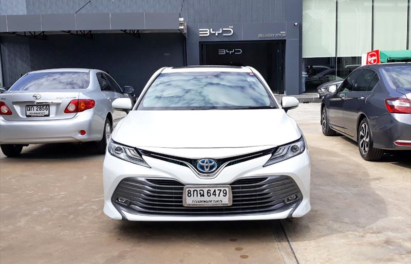 ขายรถเก๋งมือสอง toyota camry รถปี2019 รหัส 76358 รูปที่2