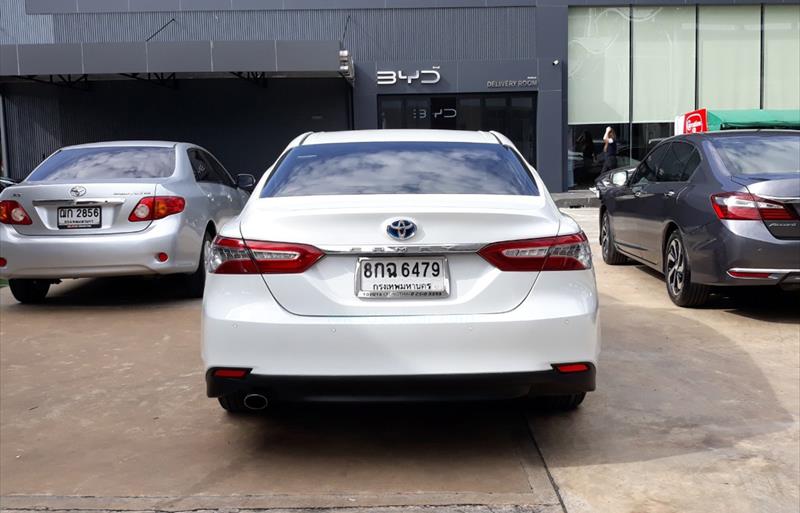 ขายรถเก๋งมือสอง toyota camry รถปี2019 รหัส 76358 รูปที่4