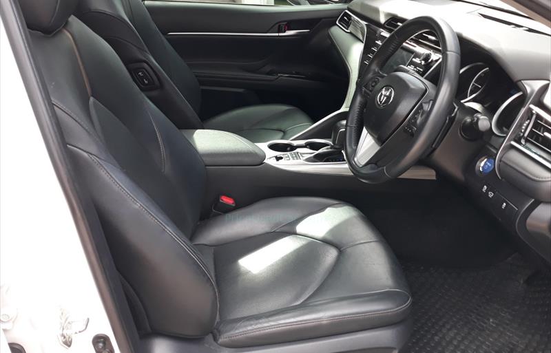 ขายรถเก๋งมือสอง-toyota-โตโยต้า-camry-คัมรี่-รถปี2019-รหัส76358-a8e9eb3c.jpg ขายรถเก๋งมือสอง-toyota-โตโยต้า-camry-คัมรี่-รถปี2019-รหัส76358-a8e9eb3c.jpg