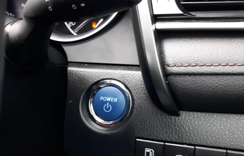 ขายรถเก๋งมือสอง-toyota-โตโยต้า-camry-คัมรี่-รถปี2019-รหัส76358-d63e7ee8.jpg ขายรถเก๋งมือสอง-toyota-โตโยต้า-camry-คัมรี่-รถปี2019-รหัส76358-d63e7ee8.jpg