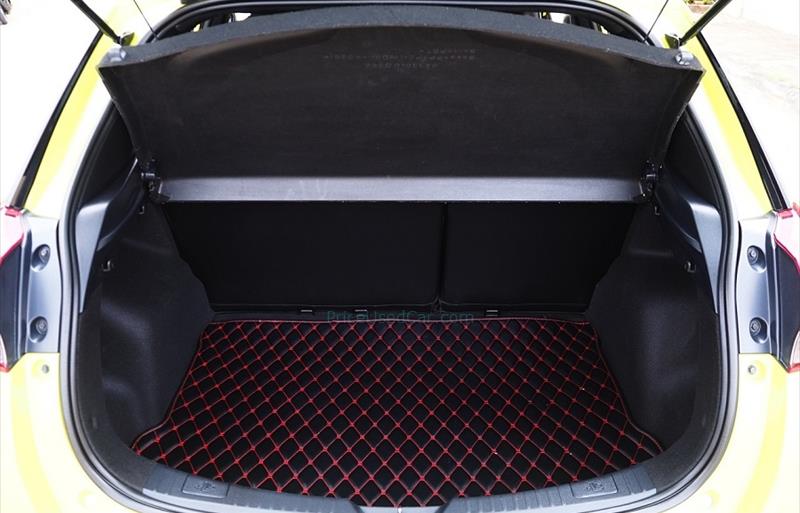 ขายรถเก๋งมือสอง-toyota-โตโยต้า-yaris-ยาริส-รถปี2017-รหัส76403-461f3015.jpg ขายรถเก๋งมือสอง-toyota-โตโยต้า-yaris-ยาริส-รถปี2017-รหัส76403-461f3015.jpg
