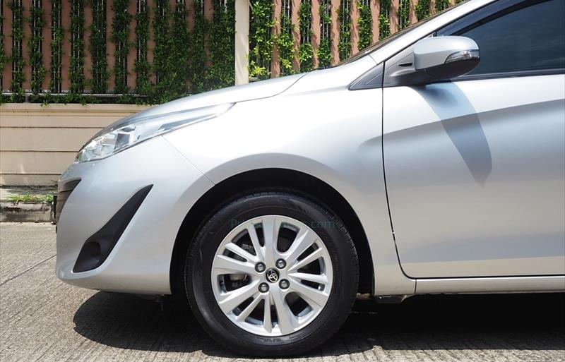 ขายรถเก๋งมือสอง toyota yaris-ativ รถปี2018 รหัส 76416 รูปที่4