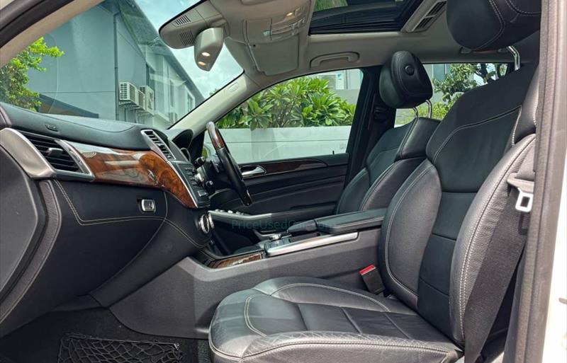 ขายรถเก๋งมือสอง-mercedes-benz-เมอร์เซเดสเบนซ์-ml250-cdi-amg-รถปี2015-รหัส76428-78ac486f.jpg ขายรถเก๋งมือสอง-mercedes-benz-เมอร์เซเดสเบนซ์-ml250-cdi-amg-รถปี2015-รหัส76428-78ac486f.jpg