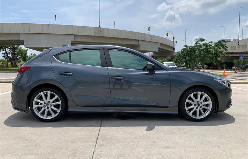 รถเก๋งมือสอง MAZDA 3 รถปี 2015