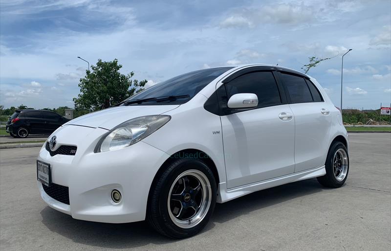 รถเก๋งมือสอง  TOYOTA YARIS 1.5 RS รถปี2013