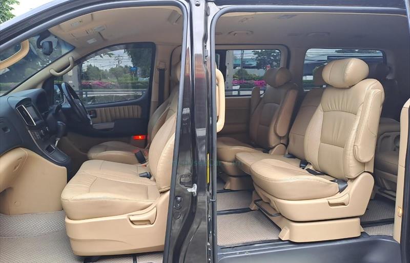 ขายรถตู้มือสอง-hyundai-ฮุนได-h-1-เอชวัน-รถปี2017-รหัส76483-61d65d61.jpg ขายรถตู้มือสอง-hyundai-ฮุนได-h-1-เอชวัน-รถปี2017-รหัส76483-61d65d61.jpg