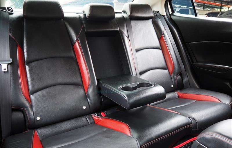 ขายรถเก๋งมือสอง-mazda-มาสด้า-3-สาม-รถปี2015-รหัส76489-209f00d0.jpg ขายรถเก๋งมือสอง-mazda-มาสด้า-3-สาม-รถปี2015-รหัส76489-209f00d0.jpg
