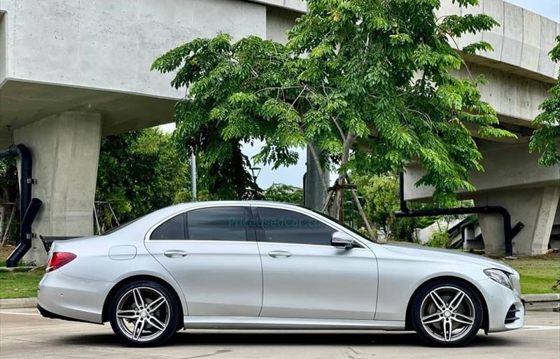 ขายรถเก๋งมือสอง mercedes-benz e220 รถปี2017 รหัส 76498 รูปที่5