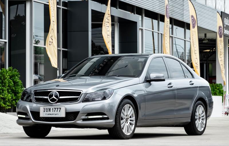 รถเก๋งมือสอง  MERCEDES BENZ C200 CGI Avantgarde รถปี2013