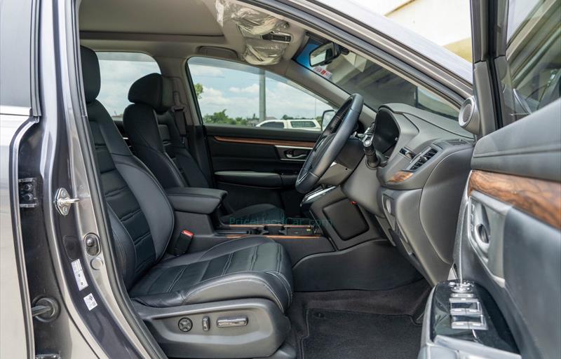ขายรถ-suv-มือสอง-honda-ฮอนด้า-cr-v-ซีอาร์วี-รถปี2022-รหัส76516-9746db30.jpg ขายรถ-suv-มือสอง-honda-ฮอนด้า-cr-v-ซีอาร์วี-รถปี2022-รหัส76516-9746db30.jpg