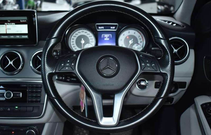 ขายรถเก๋งมือสอง-mercedes-benz-เมอร์เซเดสเบนซ์-gla200-รถปี2014-รหัส76589-ac2de2ac.jpg ขายรถเก๋งมือสอง-mercedes-benz-เมอร์เซเดสเบนซ์-gla200-รถปี2014-รหัส76589-ac2de2ac.jpg