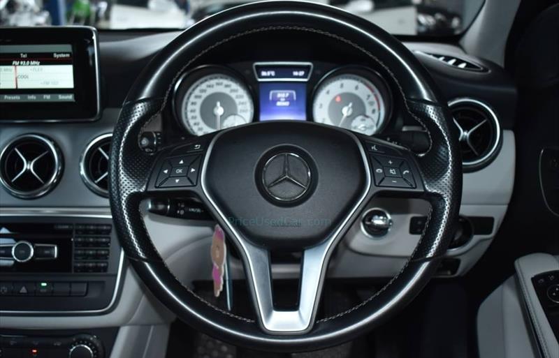 ขายรถเก๋งมือสอง mercedes-benz gla200 รถปี2014 รหัส 76589 รูปที่8