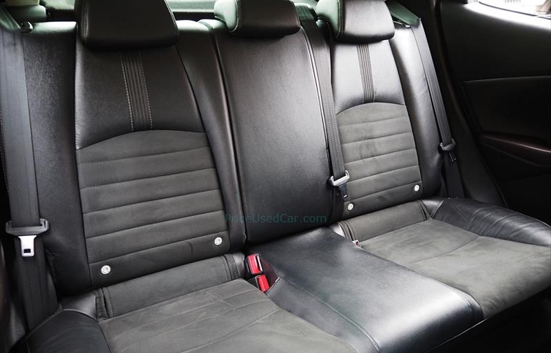 ขายรถเก๋งมือสอง-mazda-มาสด้า-2-สอง-รถปี2018-รหัส76623-41556d5e.jpg ขายรถเก๋งมือสอง-mazda-มาสด้า-2-สอง-รถปี2018-รหัส76623-41556d5e.jpg