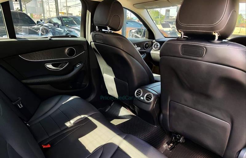 ขายรถเก๋งมือสอง mercedes-benz c-class รถปี2020 รหัส 76638 รูปที่10