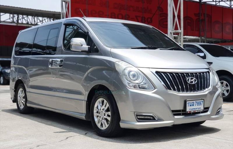 ขายรถตู้มือสอง hyundai h-1 รถปี2014 รหัส 76645 รูปที่3