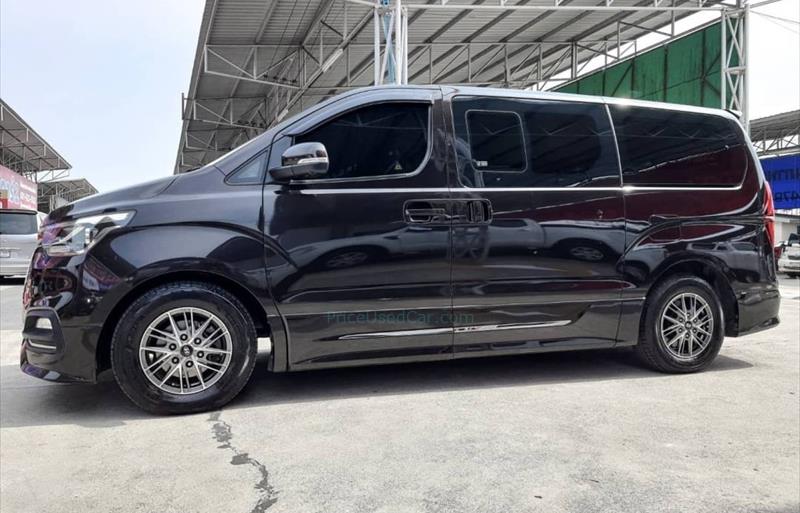 ขายรถตู้มือสอง-hyundai-ฮุนได-h-1-เอชวัน-รถปี2019-รหัส76648-10f41063.jpg ขายรถตู้มือสอง-hyundai-ฮุนได-h-1-เอชวัน-รถปี2019-รหัส76648-10f41063.jpg