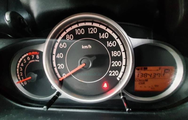 ขายรถเก๋งมือสอง-mazda-มาสด้า-2-สอง-รถปี2012-รหัส76657-2bc6b277.jpg ขายรถเก๋งมือสอง-mazda-มาสด้า-2-สอง-รถปี2012-รหัส76657-2bc6b277.jpg