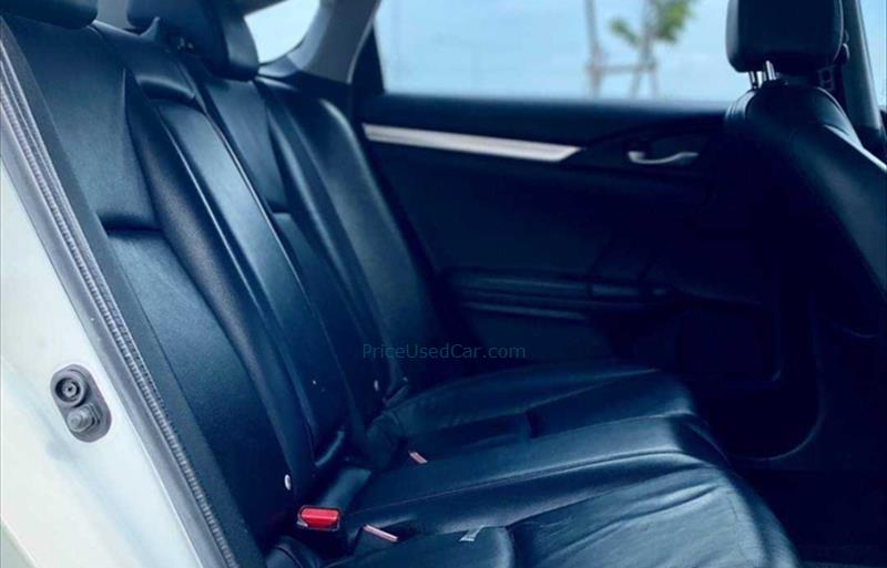 ขายรถเก๋งมือสอง honda civic รถปี2018 รหัส 76667 รูปที่10 ขายรถเก๋งมือสอง honda civic รถปี2018 รหัส 76667 รูปที่10