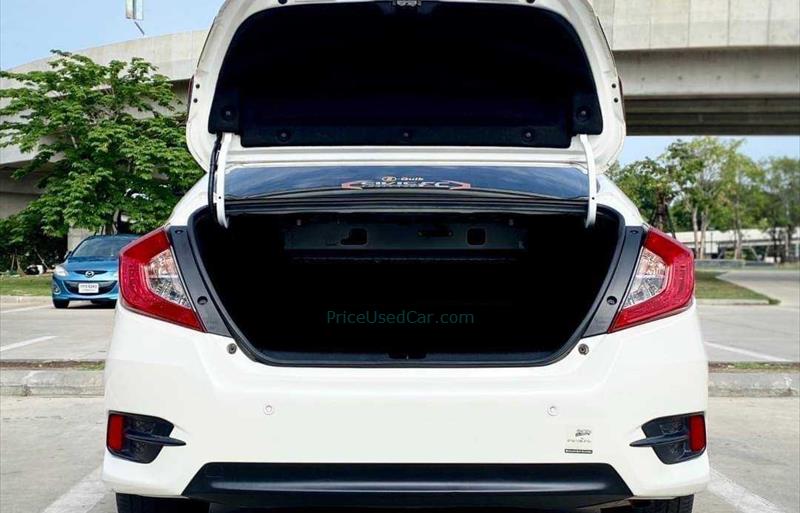 ขายรถเก๋งมือสอง honda civic รถปี2018 รหัส 76667 รูปที่7 ขายรถเก๋งมือสอง honda civic รถปี2018 รหัส 76667 รูปที่7