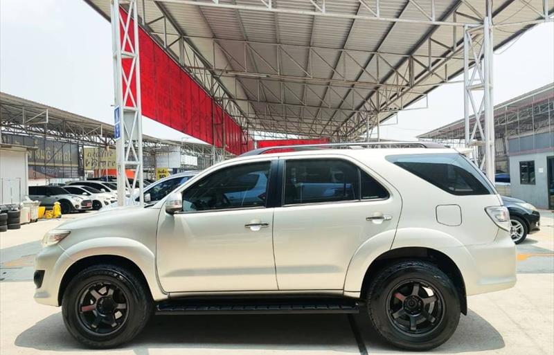 ขายรถอเนกประสงค์มือสอง toyota fortuner รถปี2013 รหัส 76672 รูปที่5