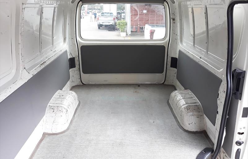 ขายรถตู้มือสอง-toyota-โตโยต้า-hiace-ไฮเอซ-รถปี2018-รหัส76684-54bf20ac.jpg ขายรถตู้มือสอง-toyota-โตโยต้า-hiace-ไฮเอซ-รถปี2018-รหัส76684-54bf20ac.jpg