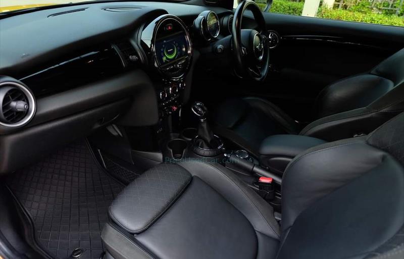 ขายรถเก๋งมือสอง-mini-มินิ-cooper-คูเปอร์-รถปี2015-รหัส76712-c70d0a54.jpg ขายรถเก๋งมือสอง-mini-มินิ-cooper-คูเปอร์-รถปี2015-รหัส76712-c70d0a54.jpg