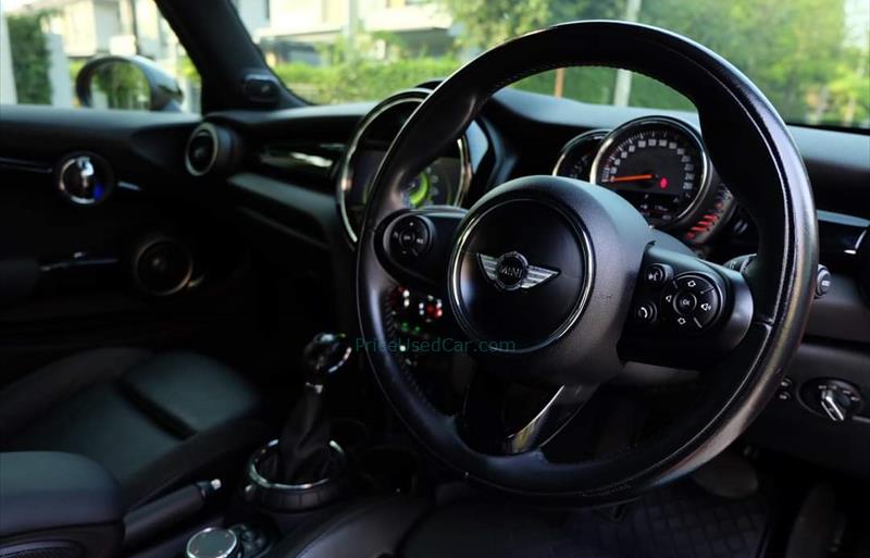 ขายรถเก๋งมือสอง-mini-มินิ-cooper-คูเปอร์-รถปี2015-รหัส76712-d798dd5e.jpg ขายรถเก๋งมือสอง-mini-มินิ-cooper-คูเปอร์-รถปี2015-รหัส76712-d798dd5e.jpg