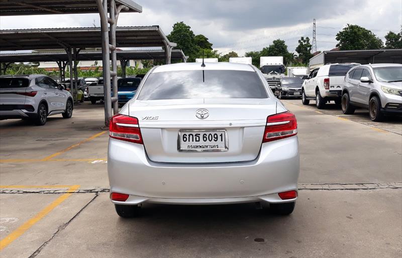 ขายรถเก๋งมือสอง-toyota-โตโยต้า-vios-วีออส-รถปี2017-รหัส76714-51e7c7f3.jpg ขายรถเก๋งมือสอง-toyota-โตโยต้า-vios-วีออส-รถปี2017-รหัส76714-51e7c7f3.jpg