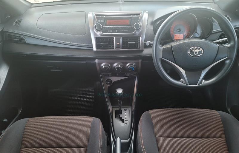 ขายรถเก๋งมือสอง toyota yaris รถปี2013 รหัส 76740 รูปที่9