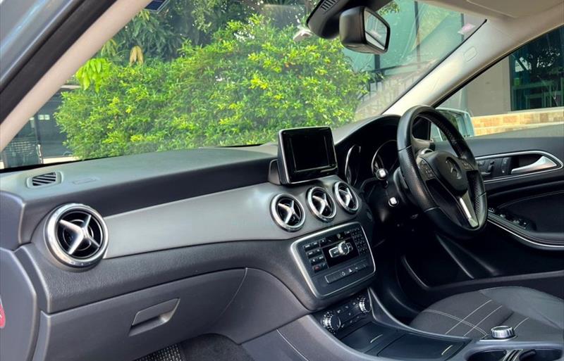 ขายรถ-suv-มือสอง-mercedes-benz-เมอร์เซเดสเบนซ์-gla-200-จีแอลเอ200-รถปี2015-รหัส76755-0403e2b2.jpg ขายรถ-suv-มือสอง-mercedes-benz-เมอร์เซเดสเบนซ์-gla-200-จีแอลเอ200-รถปี2015-รหัส76755-0403e2b2.jpg