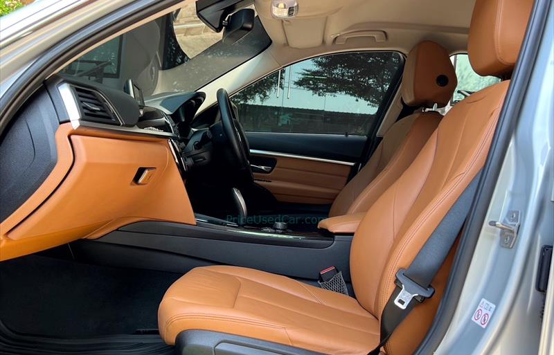ขายรถเก๋งมือสอง-bmw-บีเอ็มดับบลิว-320d-สามสองศูนย์ดี-รถปี2018-รหัส76757-bf32cd9a.jpg ขายรถเก๋งมือสอง-bmw-บีเอ็มดับบลิว-320d-สามสองศูนย์ดี-รถปี2018-รหัส76757-bf32cd9a.jpg