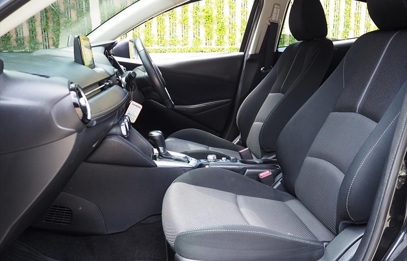 ขายรถเก๋งมือสอง mazda 2 รถปี2017 รหัส 76794 รูปที่5 ขายรถเก๋งมือสอง mazda 2 รถปี2017 รหัส 76794 รูปที่5