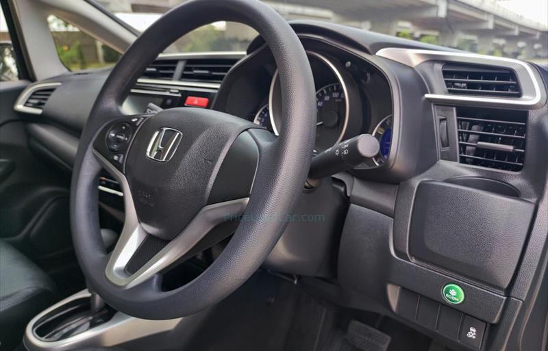 ขายรถเก๋งมือสอง honda jazz รถปี2015 รหัส 76825 รูปที่9 ขายรถเก๋งมือสอง honda jazz รถปี2015 รหัส 76825 รูปที่9