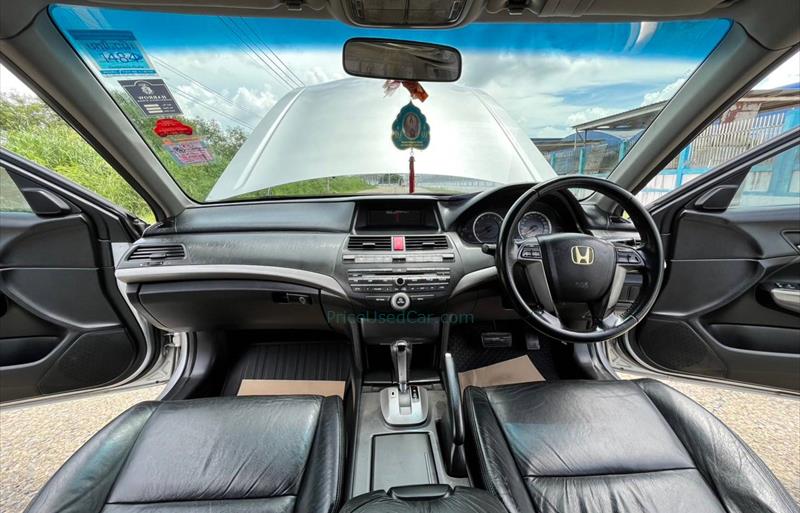 ขายรถเก๋งมือสอง-honda-ฮอนด้า-accord-แอคคอร์ด-รถปี2010-รหัส76828-df57b77c.jpg ขายรถเก๋งมือสอง-honda-ฮอนด้า-accord-แอคคอร์ด-รถปี2010-รหัส76828-df57b77c.jpg