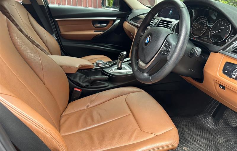 ขายรถเก๋งมือสอง bmw 330e รถปี2017 รหัส 76830 รูปที่9 ขายรถเก๋งมือสอง bmw 330e รถปี2017 รหัส 76830 รูปที่9