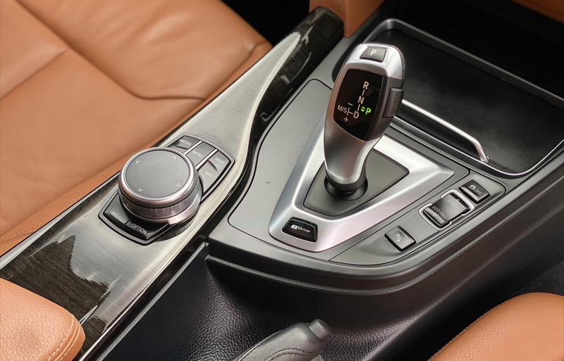 ขายรถเก๋งมือสอง bmw 330e รถปี2018 รหัส 76831 รูปที่9 ขายรถเก๋งมือสอง bmw 330e รถปี2018 รหัส 76831 รูปที่9