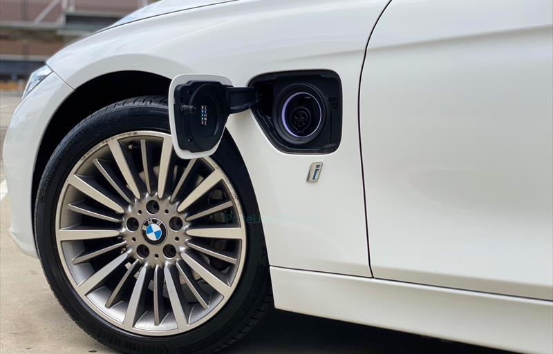 ขายรถเก๋งมือสอง bmw 330e รถปี2018 รหัส 76831 รูปที่5 ขายรถเก๋งมือสอง bmw 330e รถปี2018 รหัส 76831 รูปที่5